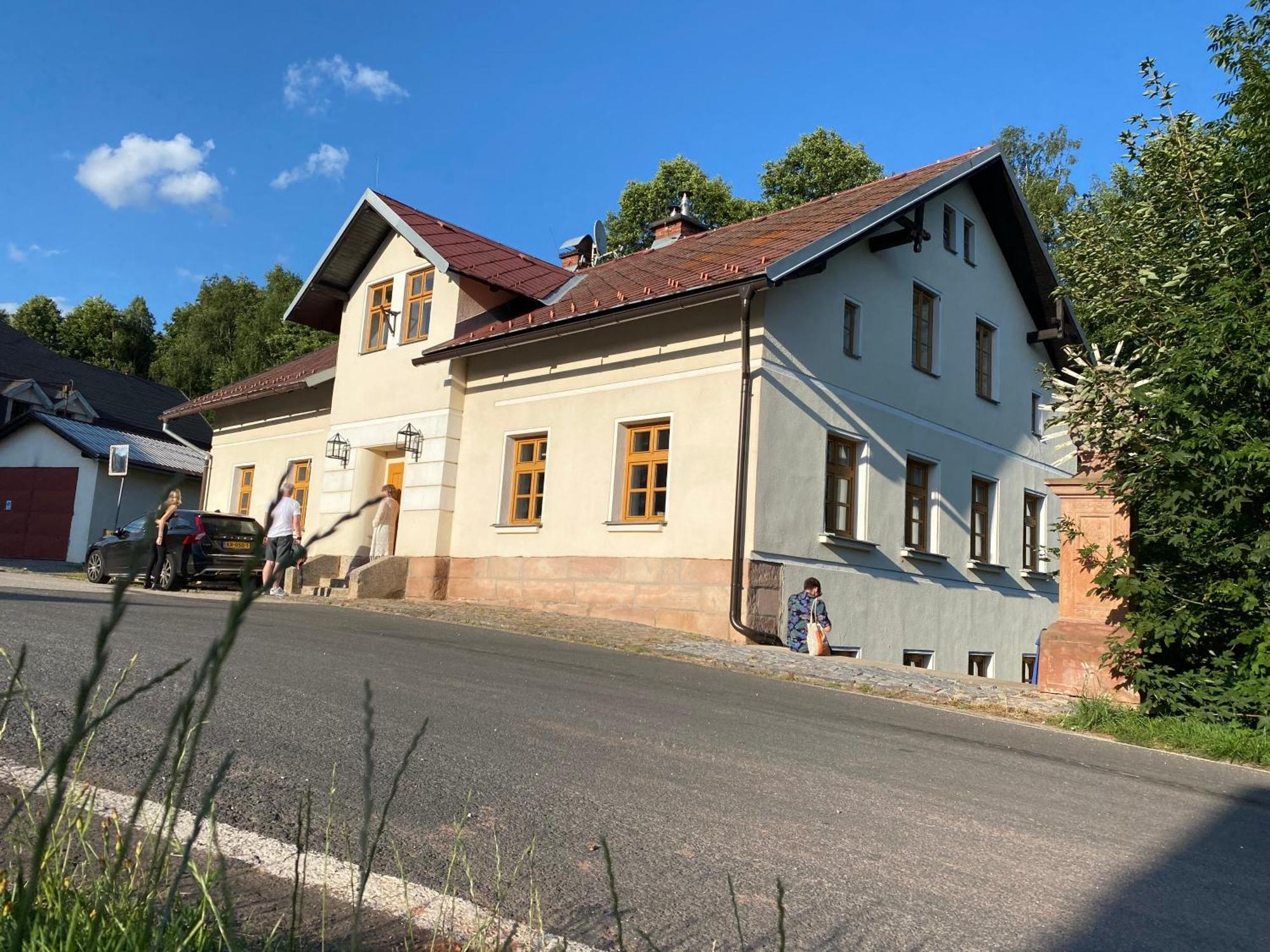 Droom B&B Cermna Exteriör bild